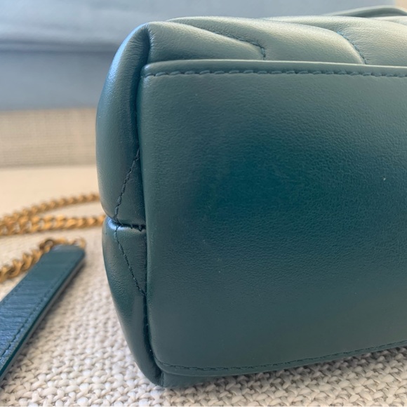 Gorgeous Yves Saint Laurent Quilted Leather LouLou Small Emerald Green - Picture 5 of 8
